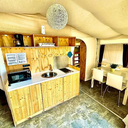 Campingplatz Monja Camping Village *